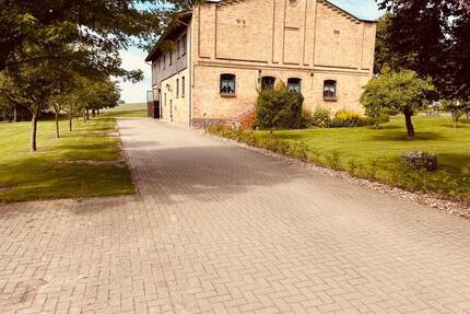 Zimmer im Landhaus b. Teterow - 400,00&nbsp;EUR Kaltmiete, ca.&nbsp; 30,00&nbsp;m&sup2; in Teterow (PLZ: 17166)