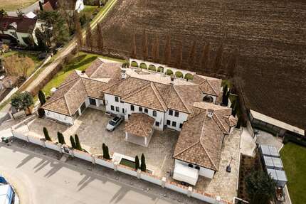 Haus zum Kaufen in Großmehring 1.990.000,00 € 478 m²