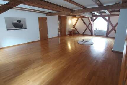 Wohnung zum Mieten in Regensburg 1.250,00 € 126 m²