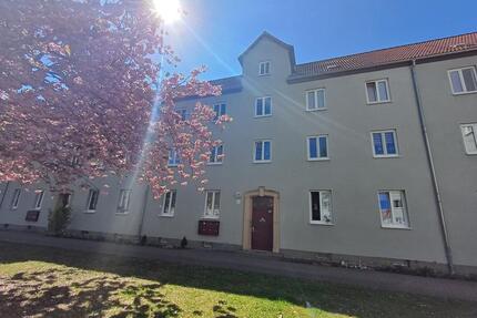 In wenigen Schritten in Ihre neu sanierte Wohnung - EG links - Merseburg