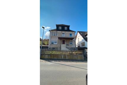 Alte Stadtvilla zur Miete - 1.000,00&nbsp;EUR Kaltmiete, ca.&nbsp; 150,00&nbsp;m&sup2; in Adenau (PLZ: 53518)