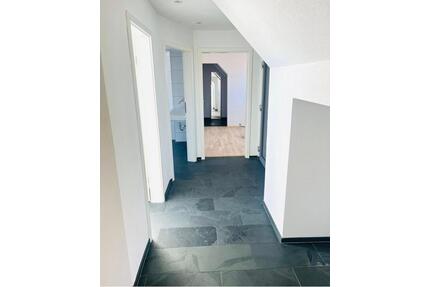 3-12-Zimmer-Whg - 333.000,00&nbsp;EUR Kaufpreis, ca.&nbsp; 105,00&nbsp;m&sup2; in Kempten (Allgäu) (PLZ: 87439) Auf der Halde