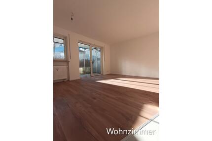 Charmante 3-Zi. Terrassenwohnung in Adelsried, komplett renoviert