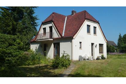 Teilbares Baugrundstück (1.785 m²) in Stuhr-Heiligenrode