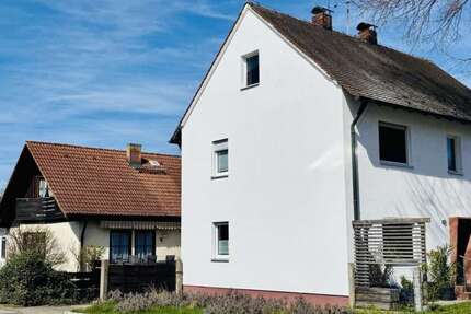Haus zum Kaufen in Zirndorf 750.000,00 € 213 m²