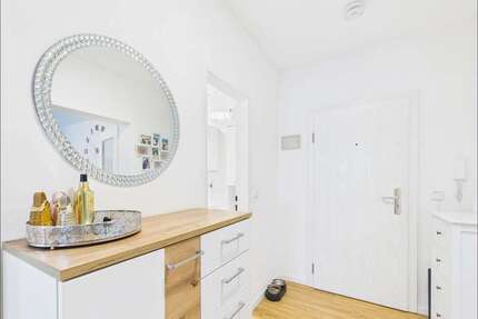 Wohnung zum Kaufen in Mühlheim 180.000,00 € 54 m²