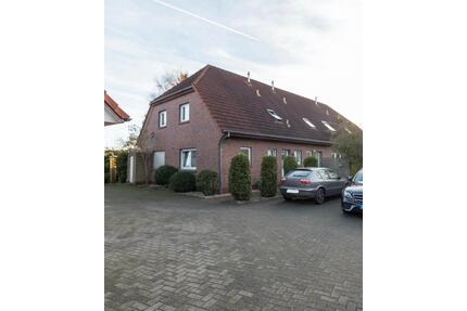 4ZKB 100m² in Halbemond + Terrasse + Garage - Hage
