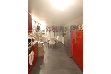 Großes Haus mit Großen Garten - 350.000,00&nbsp;EUR Kaufpreis, ca.&nbsp; 310,00&nbsp;m&sup2; in Beckingen (PLZ: 66701)