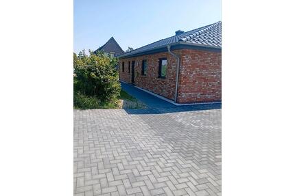 Modernes Bungalow (erst Bezug) auf Nordstrand