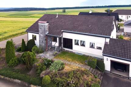Haus zum Kaufen in Winterlingen-Benzingen 295.000,00 € 268.71 m²