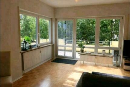 2-Z-Penthousew. mit TG-Stpl. und großem Balkon - Würzburg