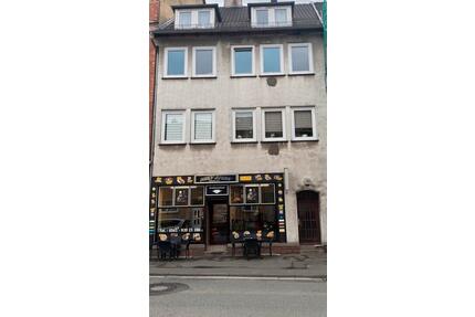 Vermietetes Mehrfamilienhaus mit Gewerbeeinheit in Kassel
