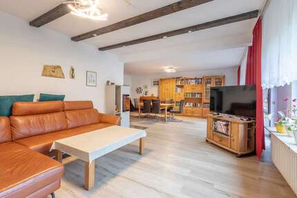 Haus zum Kaufen in Brackel 460.000,00 € 215 m²