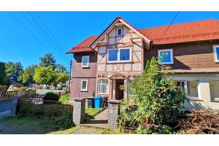 Großes Einfamilienhaus mit Scheune. - Auengrund Brattendorf