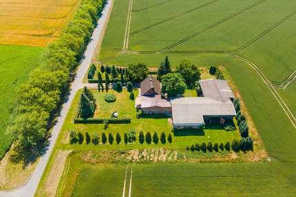 Haus zum Kaufen in Deyelsdorf 349.000,00 € 200 m²