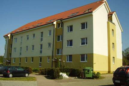 Wohnung zum Mieten in Crivitz 313,00 € 48.78 m²