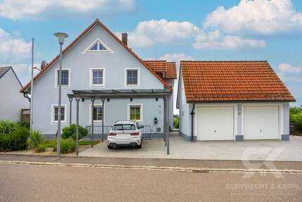 Haus zum Kaufen in Moosbach 519.000,00 € 285 m²