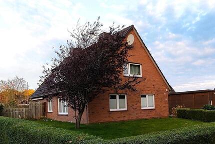 3 Zi. DG-Wohnung 65 m², Balkon, Garten, Stellplatz – Ostseenähe - Schönberg (Holstein)