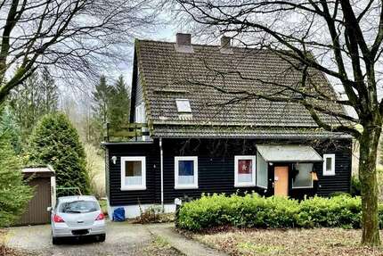 Haus zum Kaufen in Clausthal-Zellerfeld 155.000,00 € 150 m²