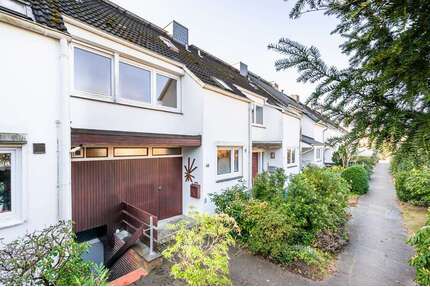 Haus zum Kaufen in Reinbek 390.000,00 € 115 m²