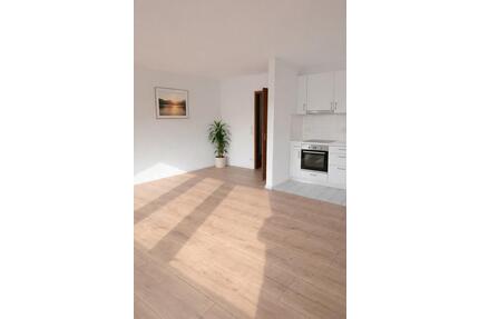 Sanierte 2-Zimmer-Wohnung in Wahlstedt –Erstbezug nach Renovierug