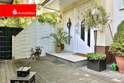 Einziehen und wohlfühlen! - Einfamilienhaus mit Einliegerwohnung inkl. Garage - gesuchte Wohnlage - Offenbach Offenbach am Main