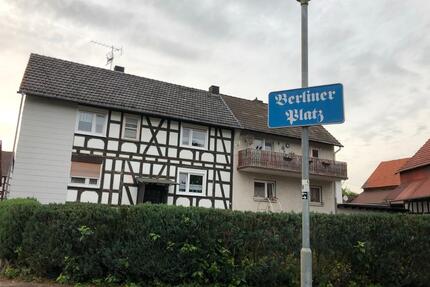 Wohnhaus Zweifamilienhaus zu verkaufen - Lohra