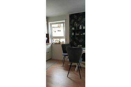 Privatverkauf ! 2 Zimmer Wohnung in DillweißensteinPforzheim
