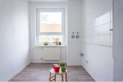 Wohnung zum Mieten in Chemnitz 330,00 € 57.54 m²