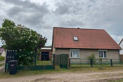 EFH mit Scheune und Nebengebäuden in ruhiger Lage unweit vom Stettiner Haff in wald- und wasserreicher Gegend - Leopoldshagen