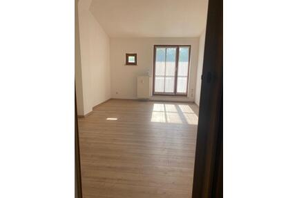 Schöne Wohnung mit Dachterrasse in Rosenheim West - Rechtmehring