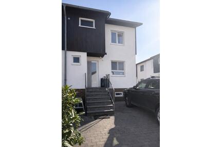 *Reserviert *Gepflegtes, kernsaniertes Reihenendhaus - Pfungstadt