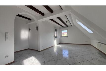 Großzügig und hell Wohnen - tolle Maisonettewohnung zu vermieten - Albstadt