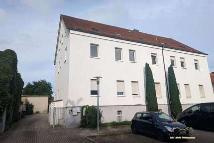 Haus zum Kaufen in Holzweißig 600.000,00 € 731 m²