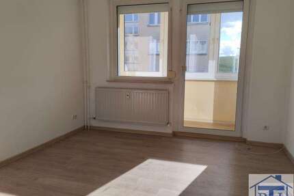 Wohnung zum Kaufen in Schönau-Berzdorf 39.000,00 € 60 m²