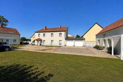 Haus zum Kaufen in Mittenwalde 1.390.000,00 € 299 m²
