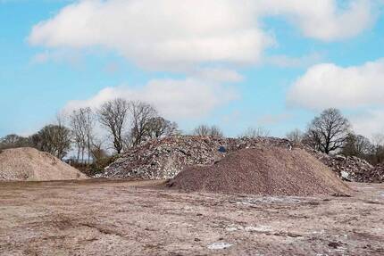 Verpachteter Bauschuttplatz in Detern