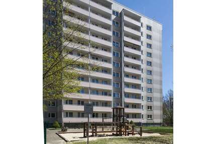 Wohnung zum Mieten in Hermsdorf 345,00 € 59 m²