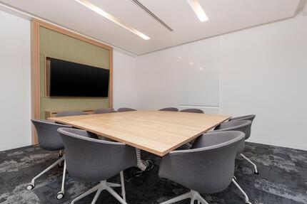 Service-büros für 10 Personen in Regus Gutenbergstraße Puchheim