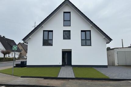 Doppelhaushälfte Neubau Haus in Salzkotten | KfW 40