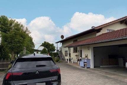 Charmante ETW in Schönram - 380.000,00&nbsp;EUR Kaufpreis, ca.&nbsp; 83,00&nbsp;m&sup2;&nbsp;Wohnfl&auml;che in Petting (PLZ: 83367) Schönram