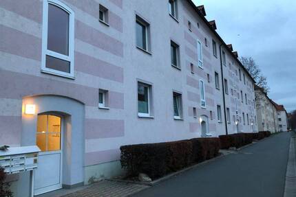 Charmante 3-Raum-Dachgeschosswohnung mit großzügigem Schnitt - Jena Nord