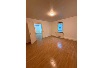 3 Zimmer Wohnung in Esslingen Zentrum Bilder folgen - Esslingen am Neckar