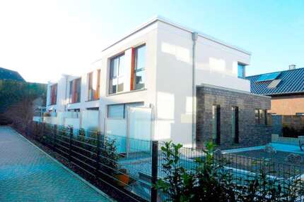 Haus zum Mieten in Buxtehude 1.050,00 € 86 m²