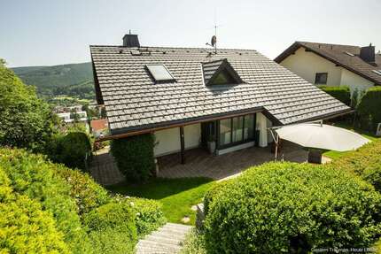 Haus zum Kaufen in Titisee-Neustadt 795.000,00 € 230 m²