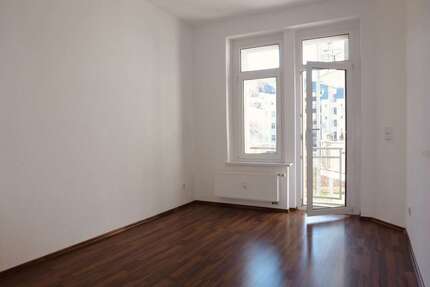 Wohnung zum Kaufen in Chemnitz 117.000,00 € 65 m²