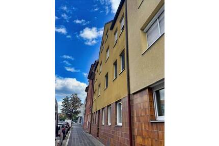 Attraktive 3-Zimmer-Wohnung mit Balkon und moderner Einbauküche - Nürnberg Schweinau