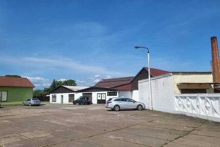 Halle mit 40 Stellplätzen - 175.000,00&nbsp;EUR Kaufpreis, in Nordhausen (PLZ: 99734)