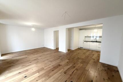 Moderne 2-Zimmer-Wohnung in hochwertigem Neubau mit Terrasse & Stellplatz - Sindelfingen