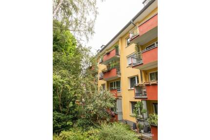 Wohnen am Schwanhäußer Park: 2-Zi. DG- ETW in Nürnberg - Wohnung kaufen